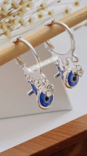 Argolinha folhada a prata,strass,cruxifixo,olho grego.