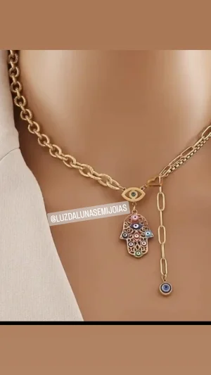 Colar estilo Boho Chic  em Aço Inoxidável Dourado.